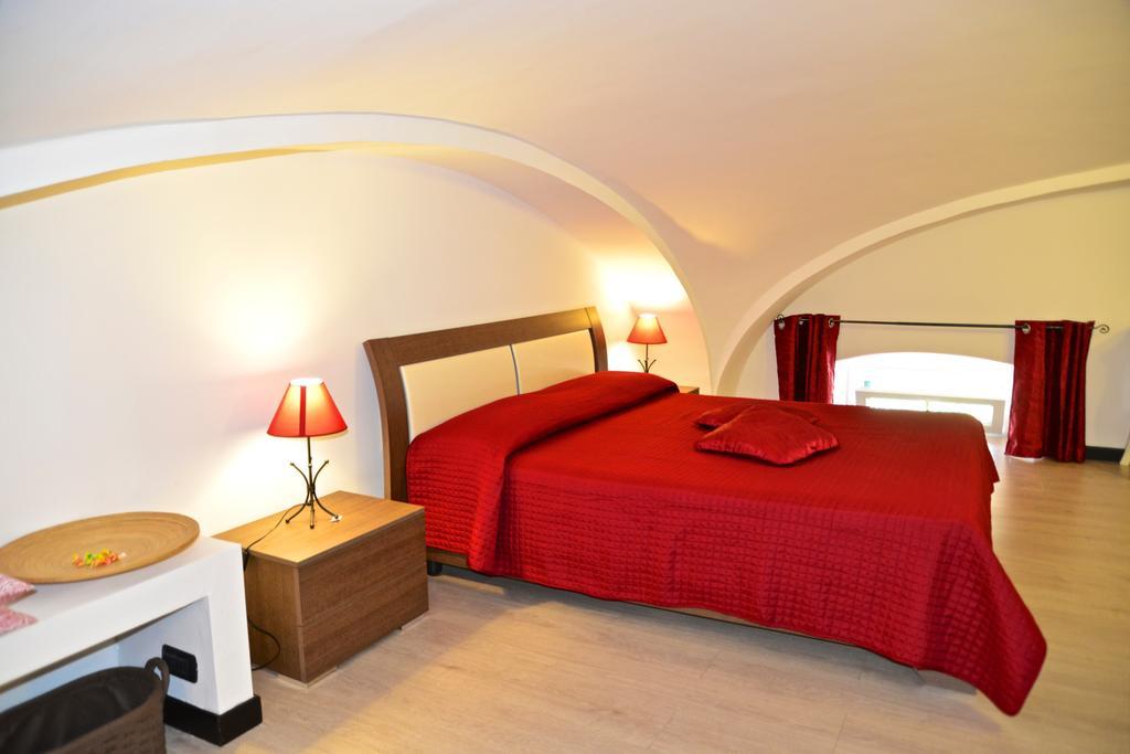 B&B Torre Porta Marina Ventimiglia Ruang foto